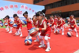 [德甲]穆勒德甲告别！奥利塞、凯恩传射 拜仁4-0霍芬海姆